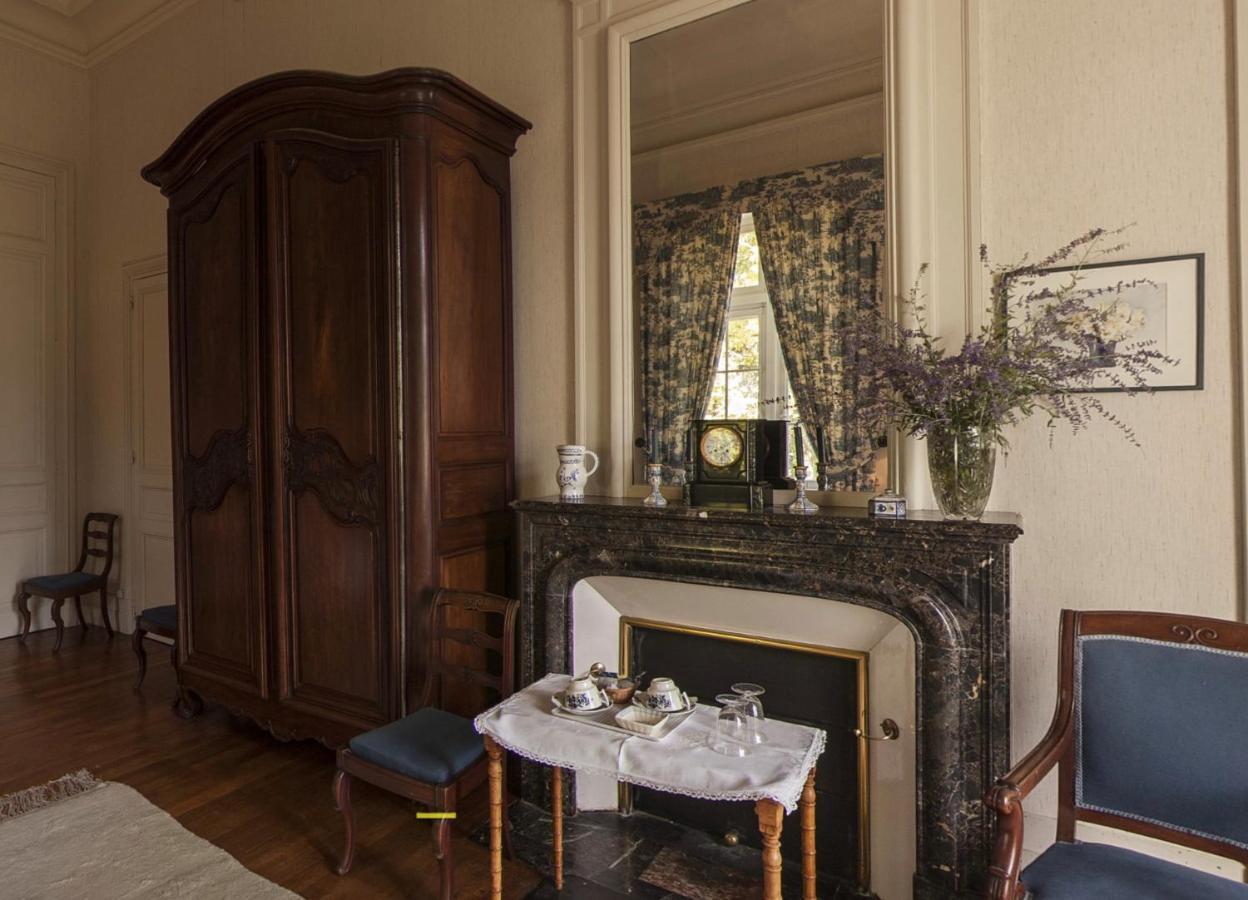 Chateau De Pitray, Pres De Saint Emilion Gardegan-et-Tourtirac Exterior foto